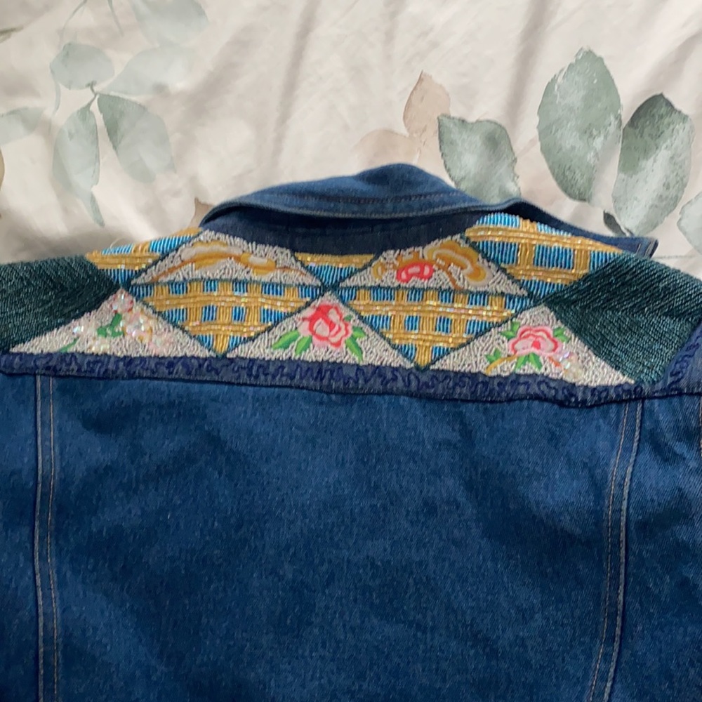 Jacket - Picture 3 of 5